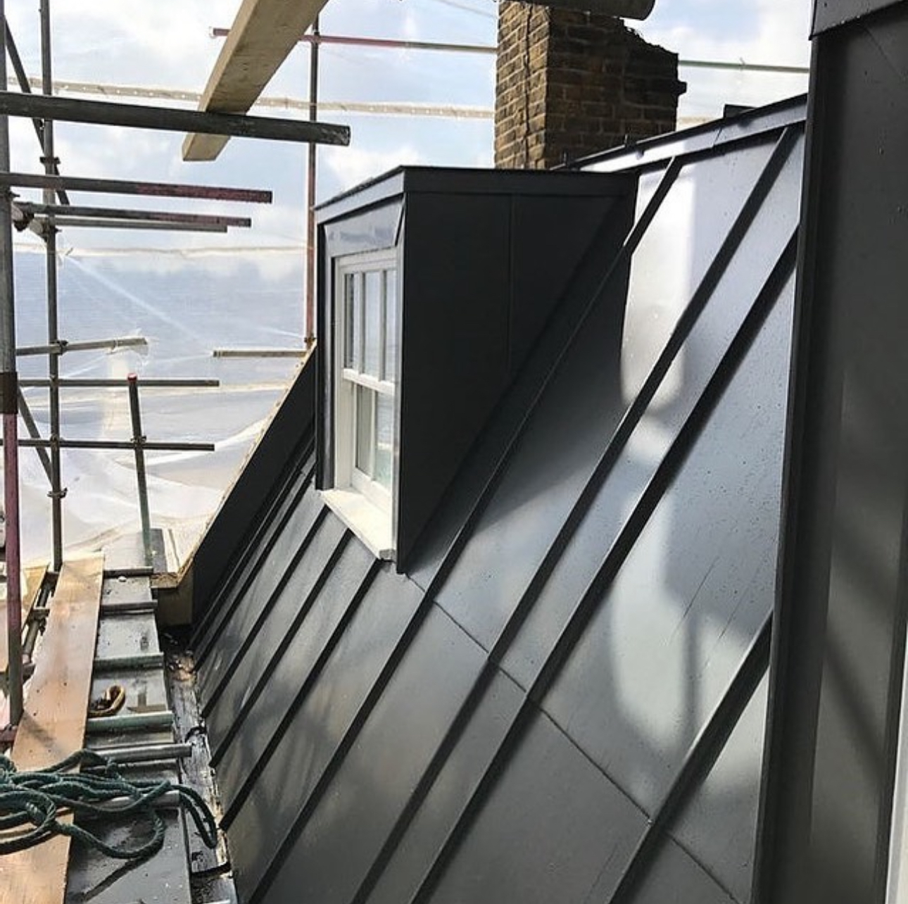 Standing seam zinc roof